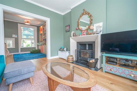 47 Tetherdown, London, N10 1NH