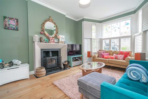 47 Tetherdown, London, N10 1NH