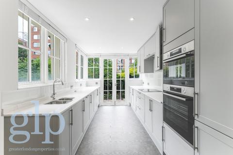 3 bedroom apartment to rent, Bedford Place, London,, WC1B