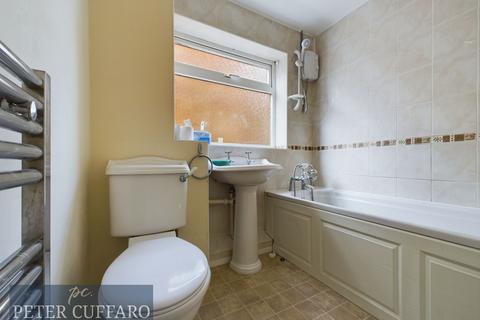 21 Caxton Road, Hoddesdon, EN11 9PD