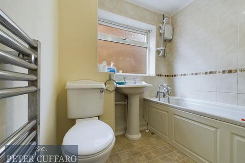 21 Caxton Road, Hoddesdon, EN11 9PD