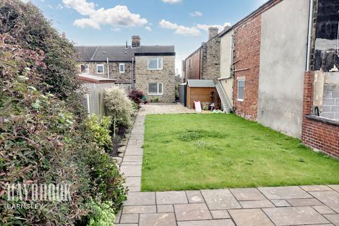 2 bedroom end of terrace house for sale, Chapel Street, Birdwell