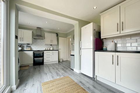 41 Amersham Crescent, Peterlee, SR8 5JJ