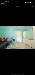 undefined, Dagenham, RM10