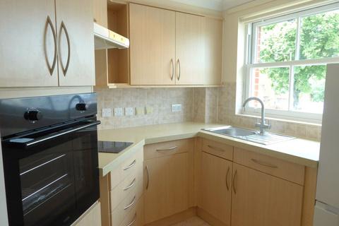 1 bedroom flat for sale, Merisham Court, Banbury