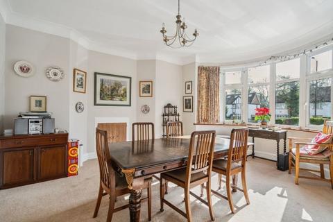 496 Uxbridge Road, Pinner, HA5 4SL