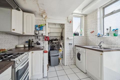 496 Uxbridge Road, Pinner, HA5 4SL