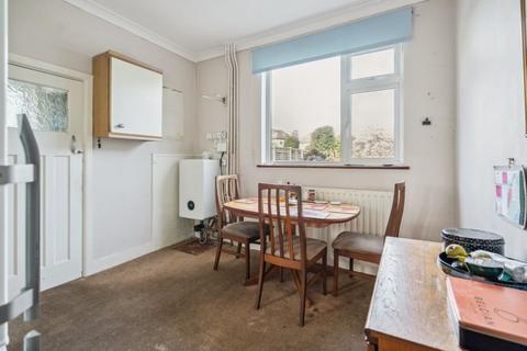 496 Uxbridge Road, Pinner, HA5 4SL