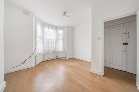 Flat 1, 39 Rathfern Road, London, SE6 4NJ