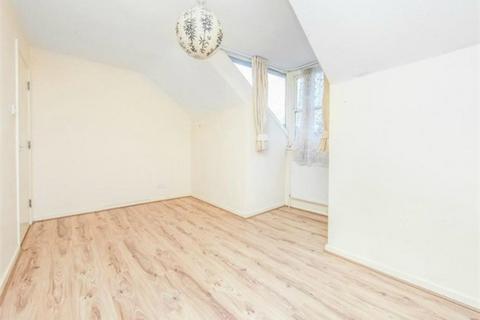 2 bedroom flat to rent, Mostyn Road, Brixton SW9
