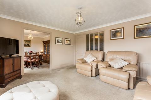 23 Fulton Gardens, Houston, Johnstone, PA6 7NU