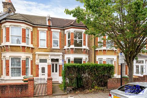 3 bedroom terraced house for sale, London, London E13