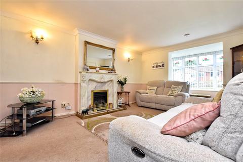 3 bedroom detached house for sale, Shawclough Way, Shawclough, Rochdale, Greater Manchester, OL12