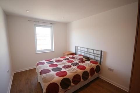 1 bedroom flat to rent, West Central, Slough