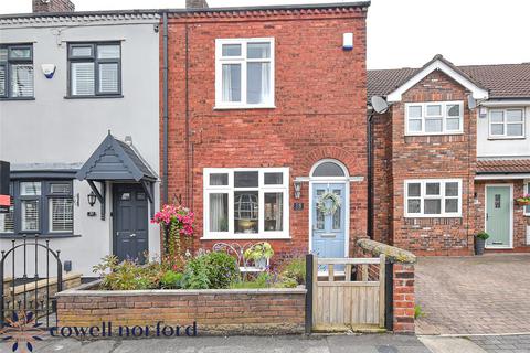 2 bedroom end of terrace house for sale, Worsley, Manchester M28