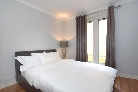 3 bedroom flat for sale, Kilburn Priory, London NW6