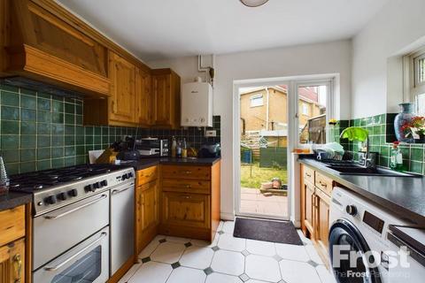 3 bedroom semi-detached house for sale, Hatton Road, Feltham, TW14