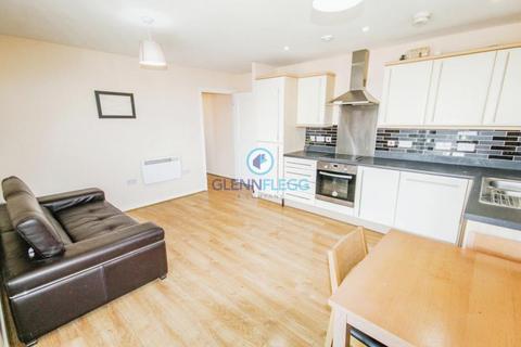 2 bedroom flat to rent, The Junction, Slough