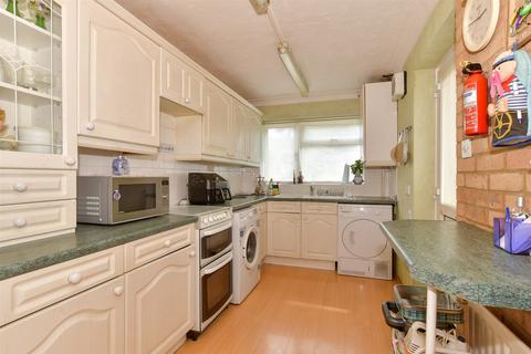 3 bedroom detached house for sale, Spenlow Drive, Walderslade Woods, Chatham, Kent