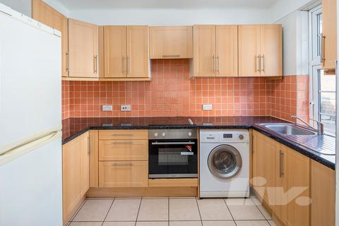 4 bedroom apartment to rent, College Crescent, London NW3