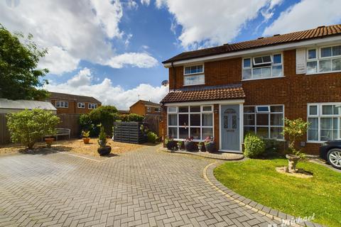 3 bedroom semi-detached house for sale, Patrick Way, Aylesbury