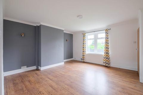 3 bedroom terraced house for sale, Broadlands, Holmfirth HD9