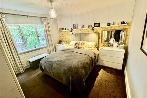 16 Vicarage Road, Wednesfield, Wolverhampton, WV11 1SB