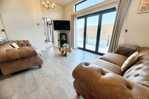 2 bedroom lodge for sale, Loch Ness Highland Lodges IV63