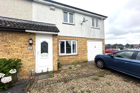 3 bedroom semi-detached house to rent, Wildwood Road, Sturry