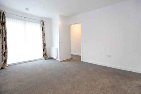 3 bedroom terraced house to rent, Muirhouse Avenue, Edinburgh,