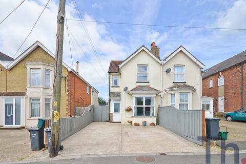 3 bedroom semi-detached house for sale, Newport PO30