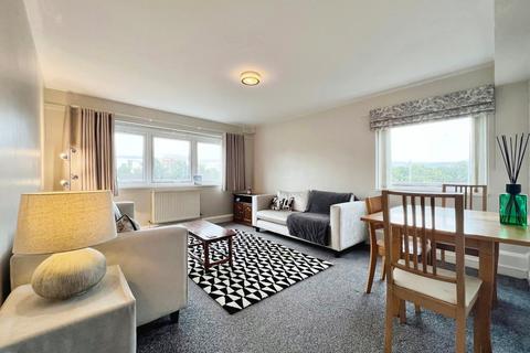 2 bedroom flat for sale, Sycamore Court, Salford, M6