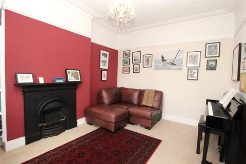 10 Viewland Road, London, SE18 1PE