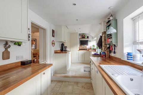 2 bedroom end of terrace house for sale, Hawridge Common,  Buckinghamshire,  HP5