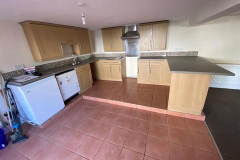 3 bedroom detached house to rent, Chilsworthy EX22