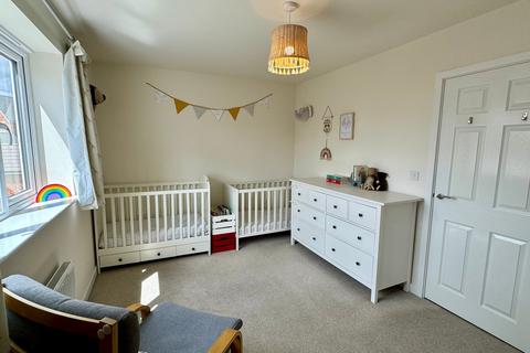 27 Emperor Way, Holmer, Hereford, HR4 9EN