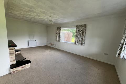 2 bedroom bungalow for sale, Station Road, Clydach, Abergavenny, NP7