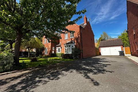 4 bedroom detached house for sale, Shreres Dyche, Chase Meadow, Warwick