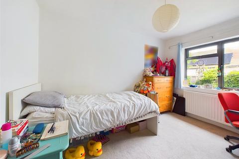 Greytiles Ash Road, Lightpill, Stroud, GL5 3NZ