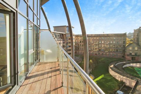 2 bedroom flat for sale, Victoria Mills, Salts Mill Road, Shipley, Bradford, BD17