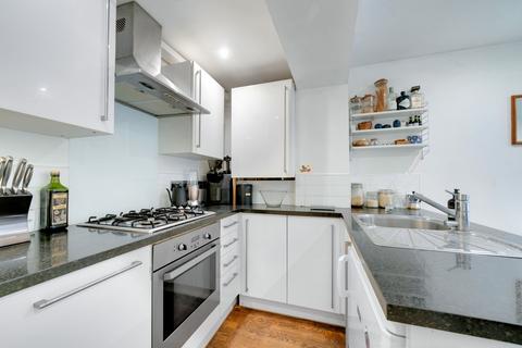 2 bedroom apartment for sale, York Way, Camden N7