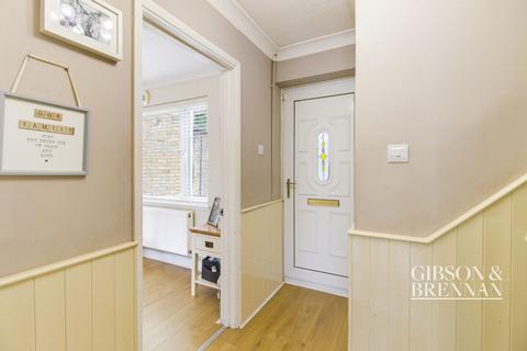 21 Beatty Lane, Basildon, SS14 1QH