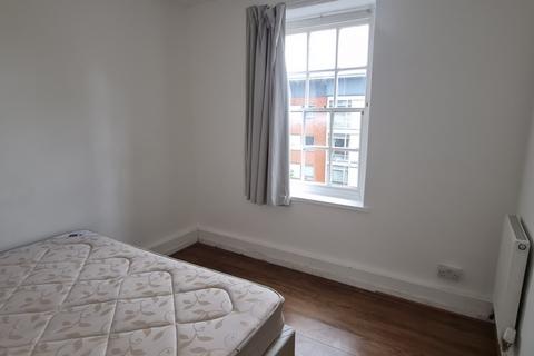 3 bedroom flat for sale, Penfold Street, London NW8