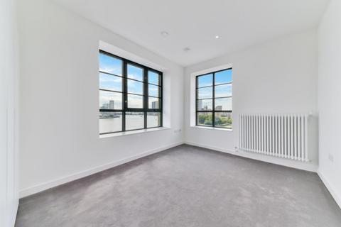 3 bedroom apartment for sale, Douglass Tower, Goodluck Hope, London, E14