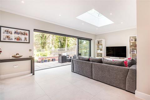 17 Longbourn, Windsor, SL4 3TN