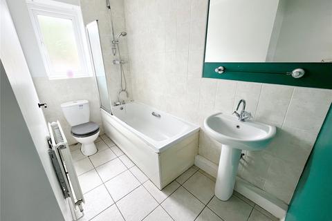 26 Lower Carrs, Ashton-under-lyne, OL6 9JG