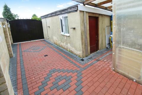 3 bedroom terraced house for sale, Gosling Road, Langley