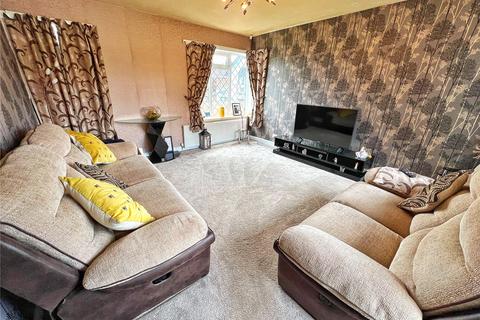 The Bungalow Hutton Avenue, Ashton-under-lyne, OL6 6QZ