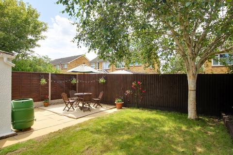 3 bedroom semi-detached house for sale, Romsey