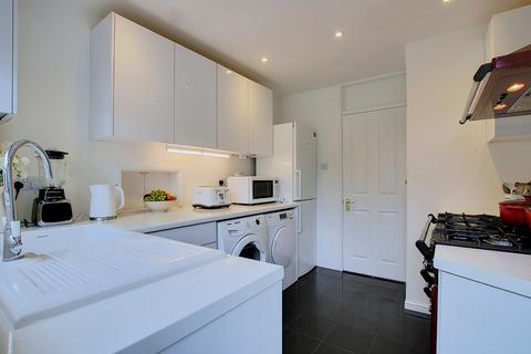 22 Kennett Road, Halterworth, Romsey, SO51 5PQ